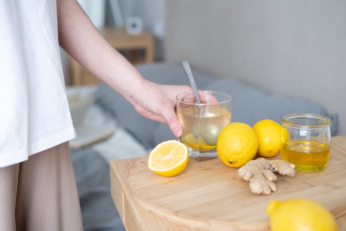 Stay hydrated for Preventing sore throats