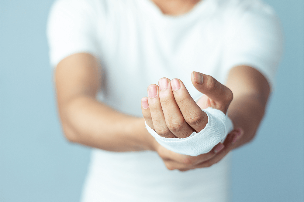 What are the Different Types of Wounds? - Featured blog post image for LFA First Response